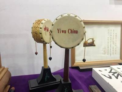 匠心筑夢，示范引領(lǐng)——萬少君工藝美術(shù)品設(shè)計(jì)工作室的工匠精神實(shí)踐